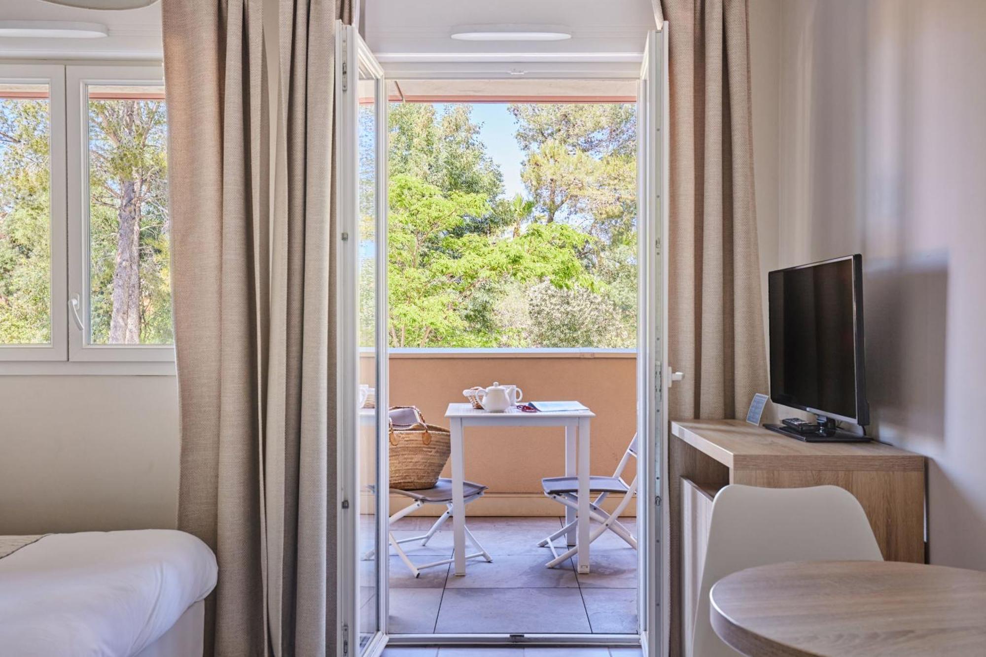 Aparthotel Prestige Odalys Les Canissons