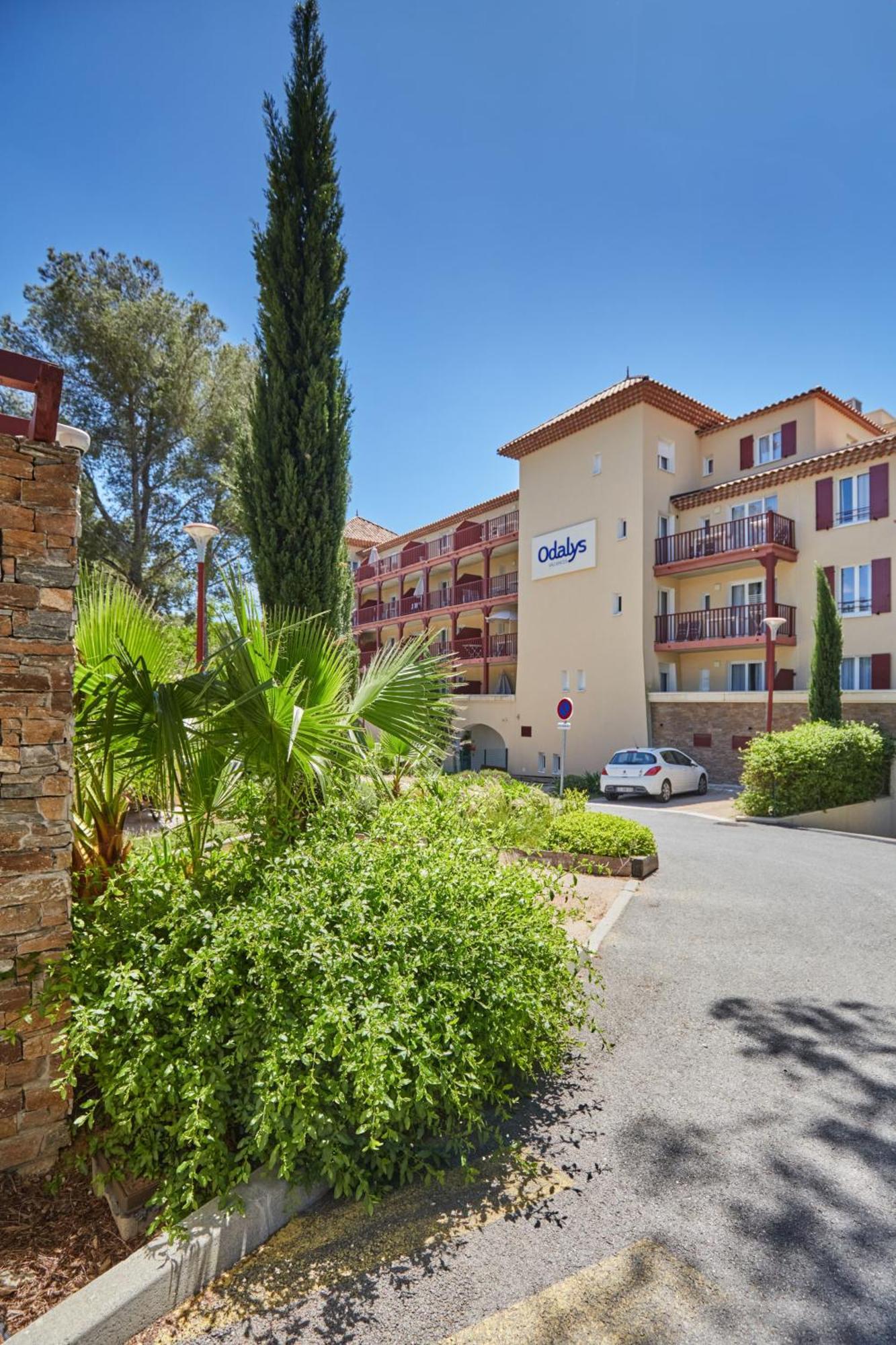 Prestige Odalys Les Canissons Aparthotel Cavalaire-sur-Mer