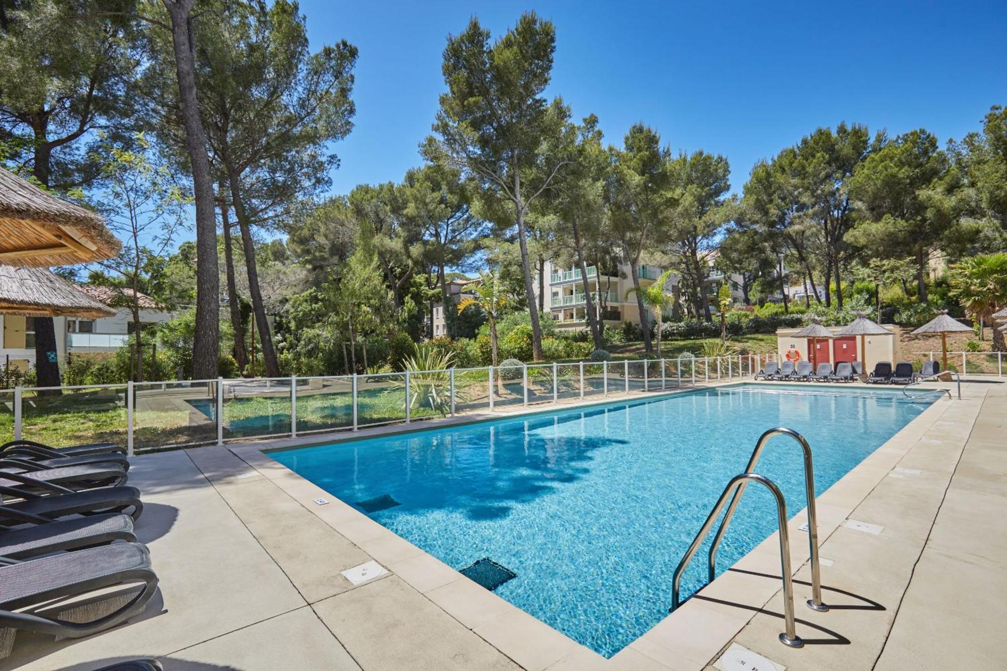 Aparthotel Prestige Odalys Les Canissons Cavalaire-sur-Mer