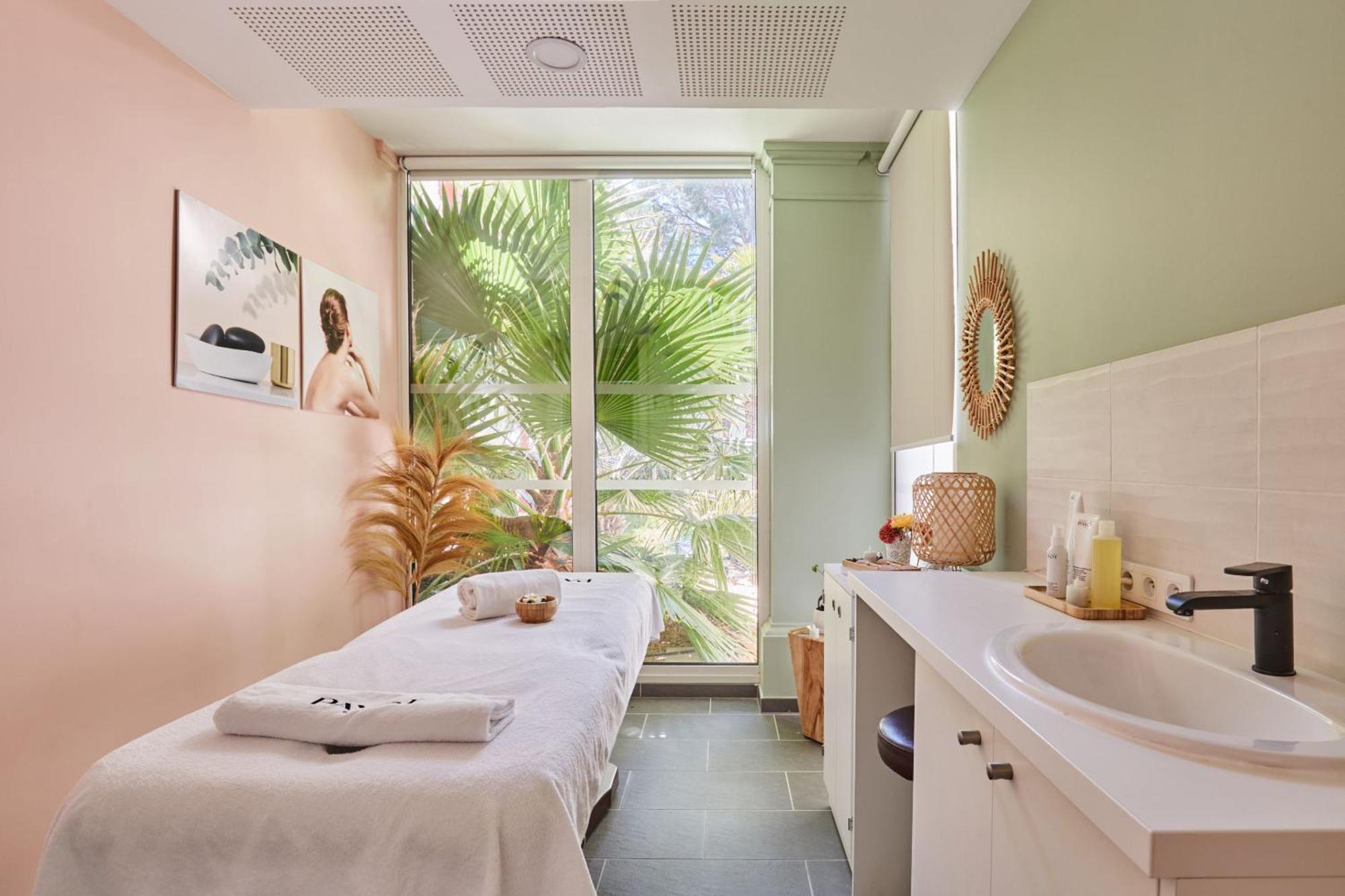 Aparthotel Prestige Odalys Les Canissons *