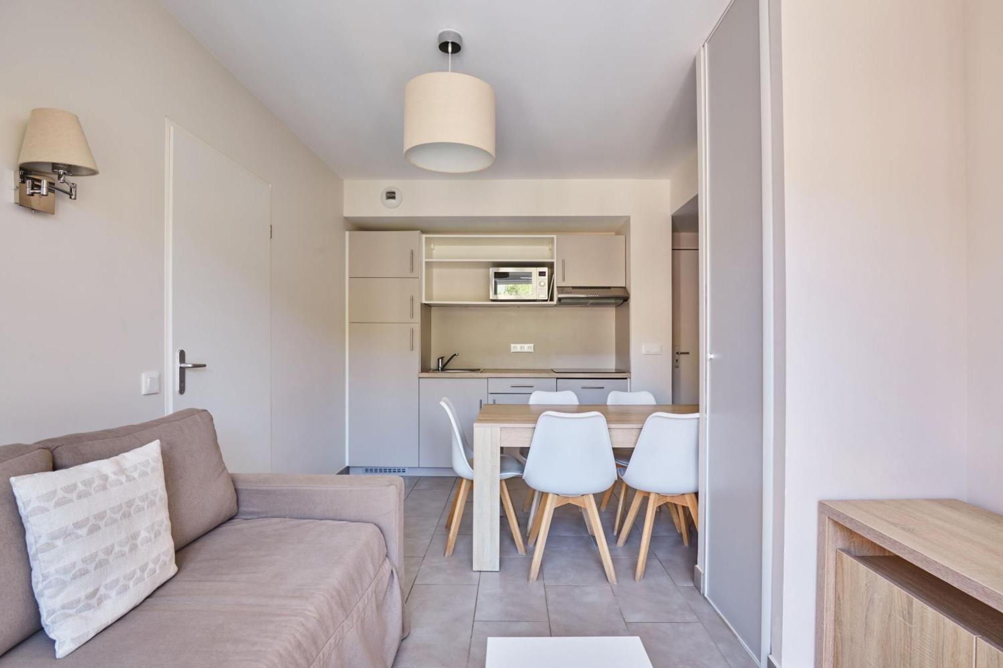 Prestige Odalys Les Canissons Aparthotel
