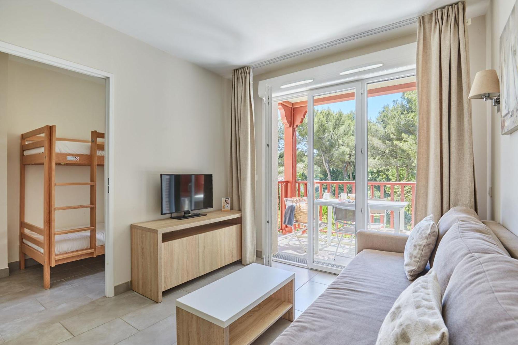 Aparthotel Prestige Odalys Les Canissons Cavalaire-sur-Mer